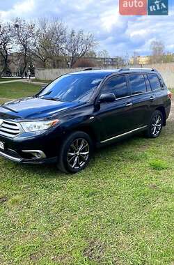 Позашляховик / Кросовер Toyota Highlander 2011 в Харкові