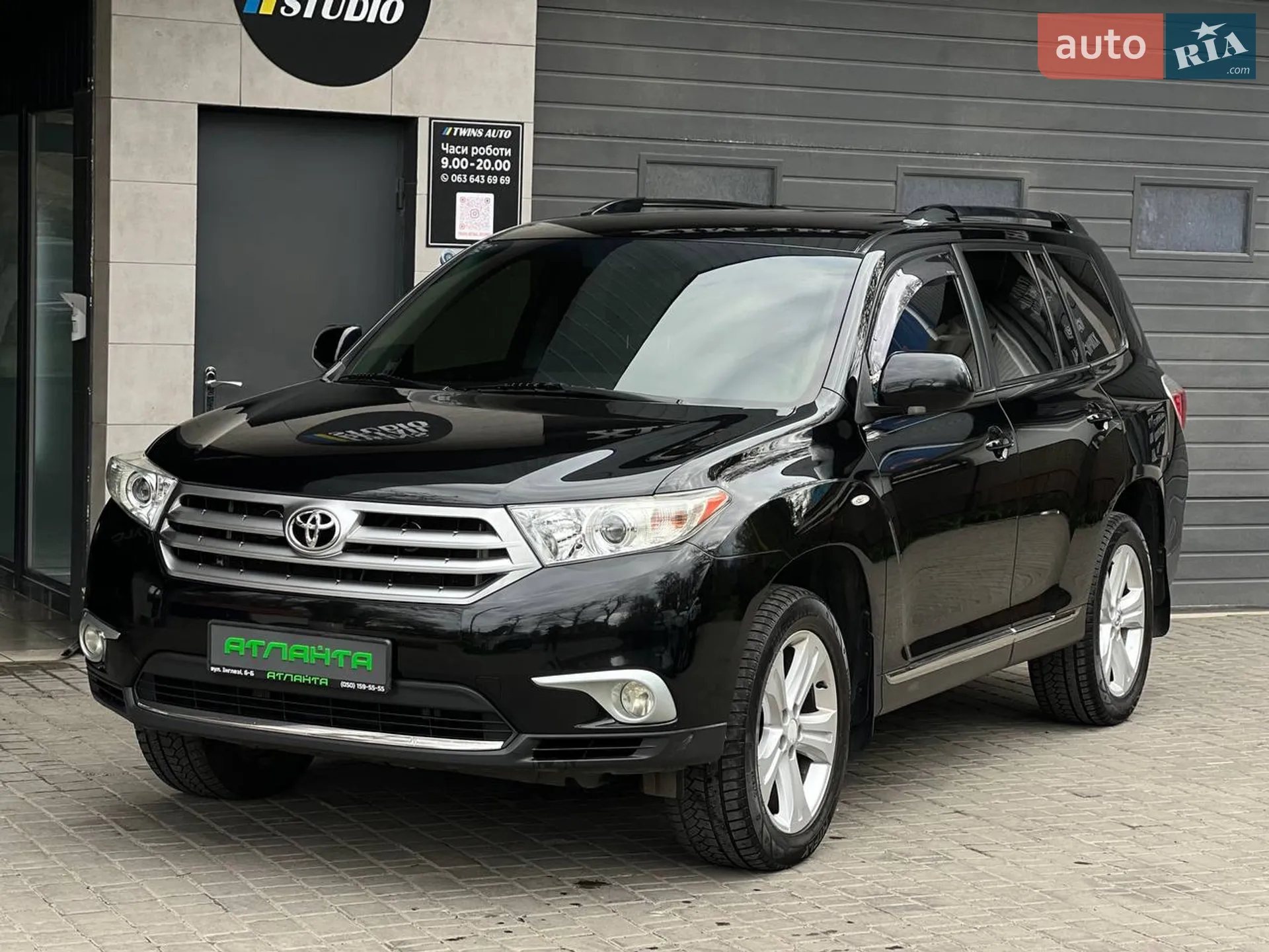 2012 Toyota Highlander - фото 1