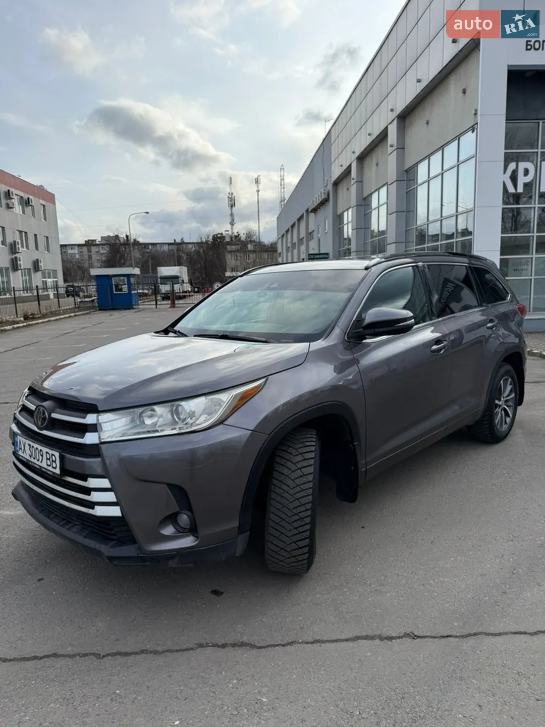 2018 Toyota Highlander - фото 1