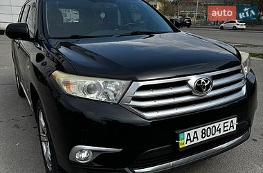 Внедорожник / Кроссовер Toyota Highlander 2013 в Днепре