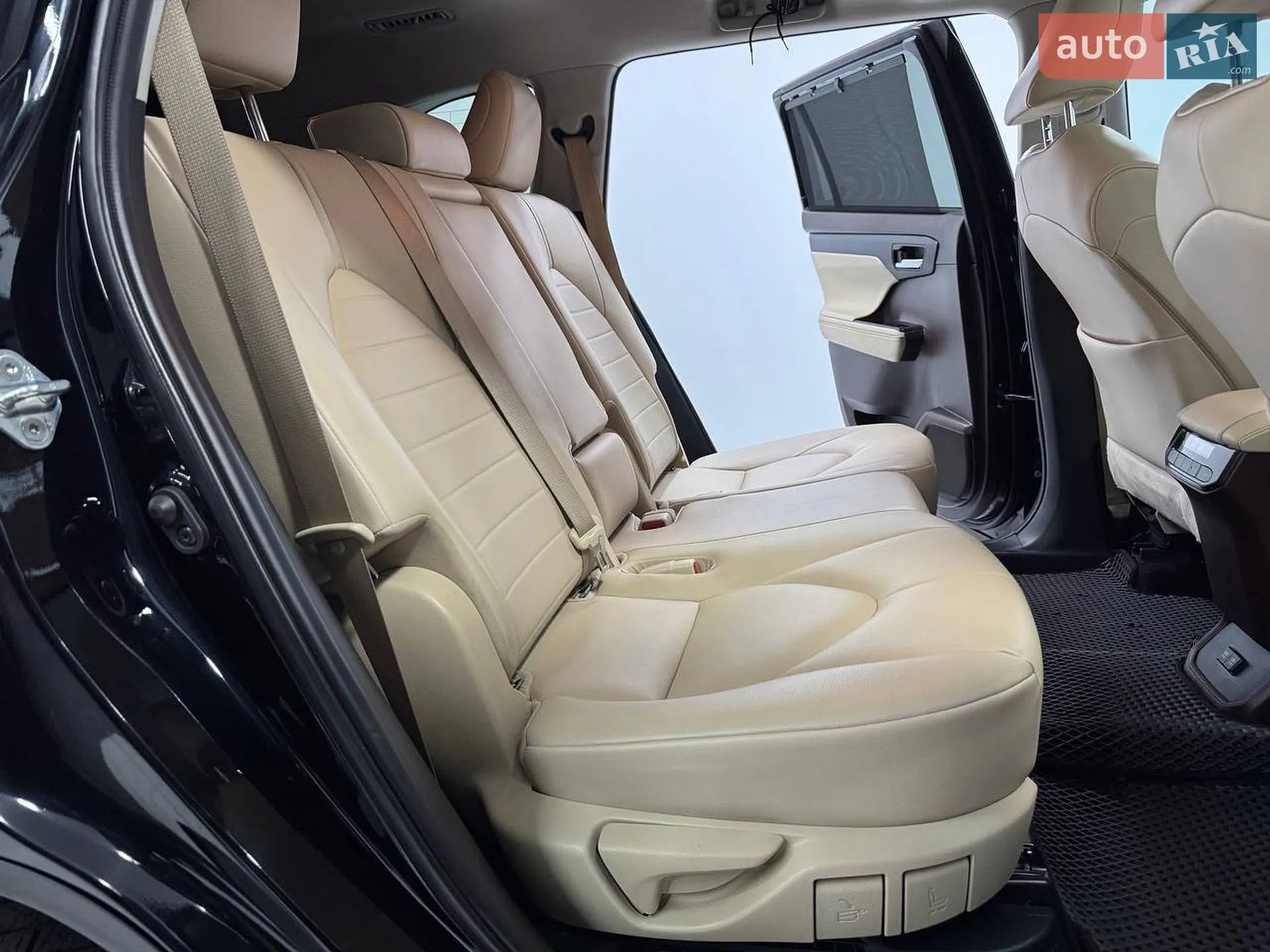 2020 Toyota Highlander - мініатюра 33
