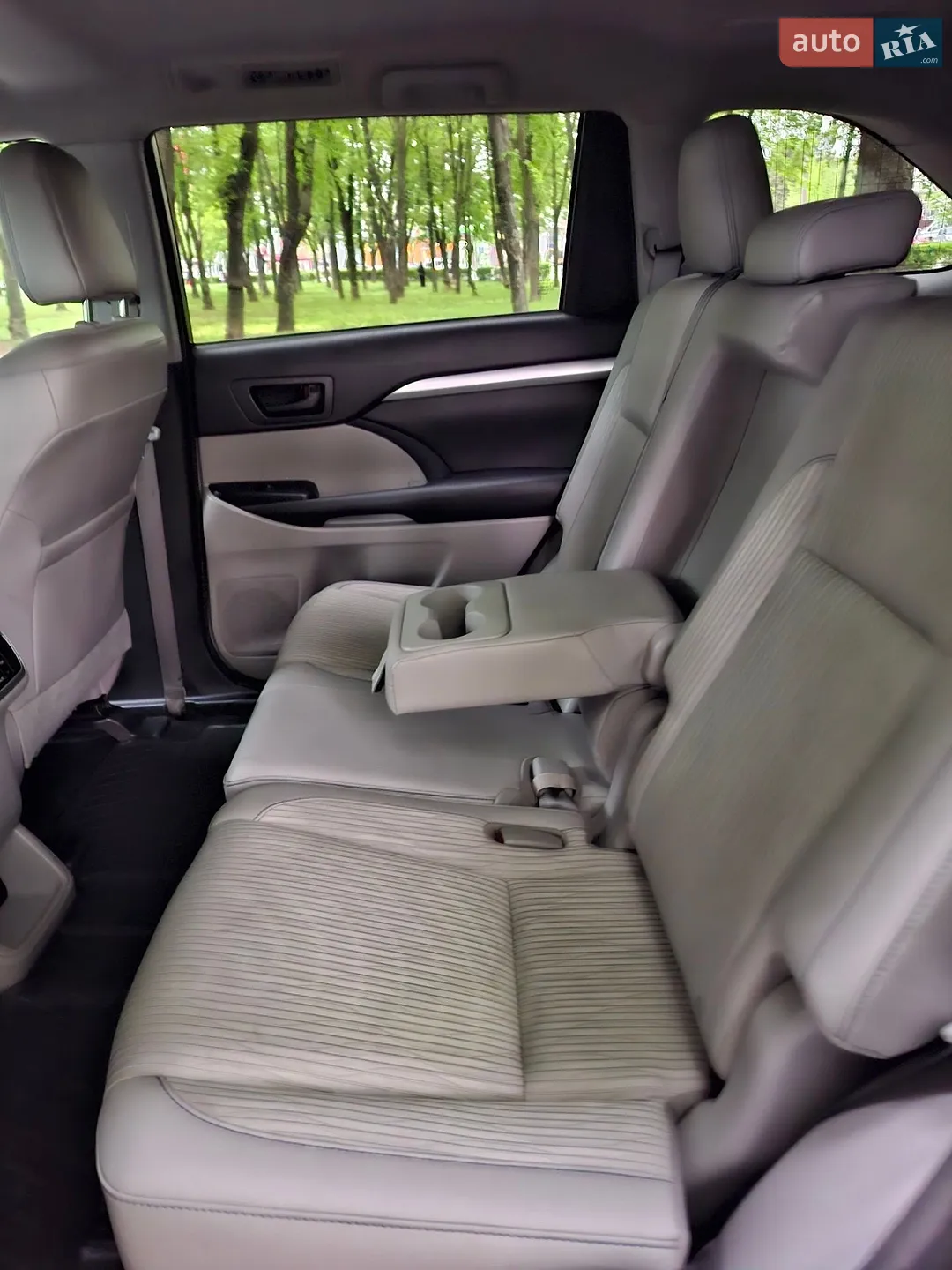 2016 Toyota Highlander - мініатюра 31