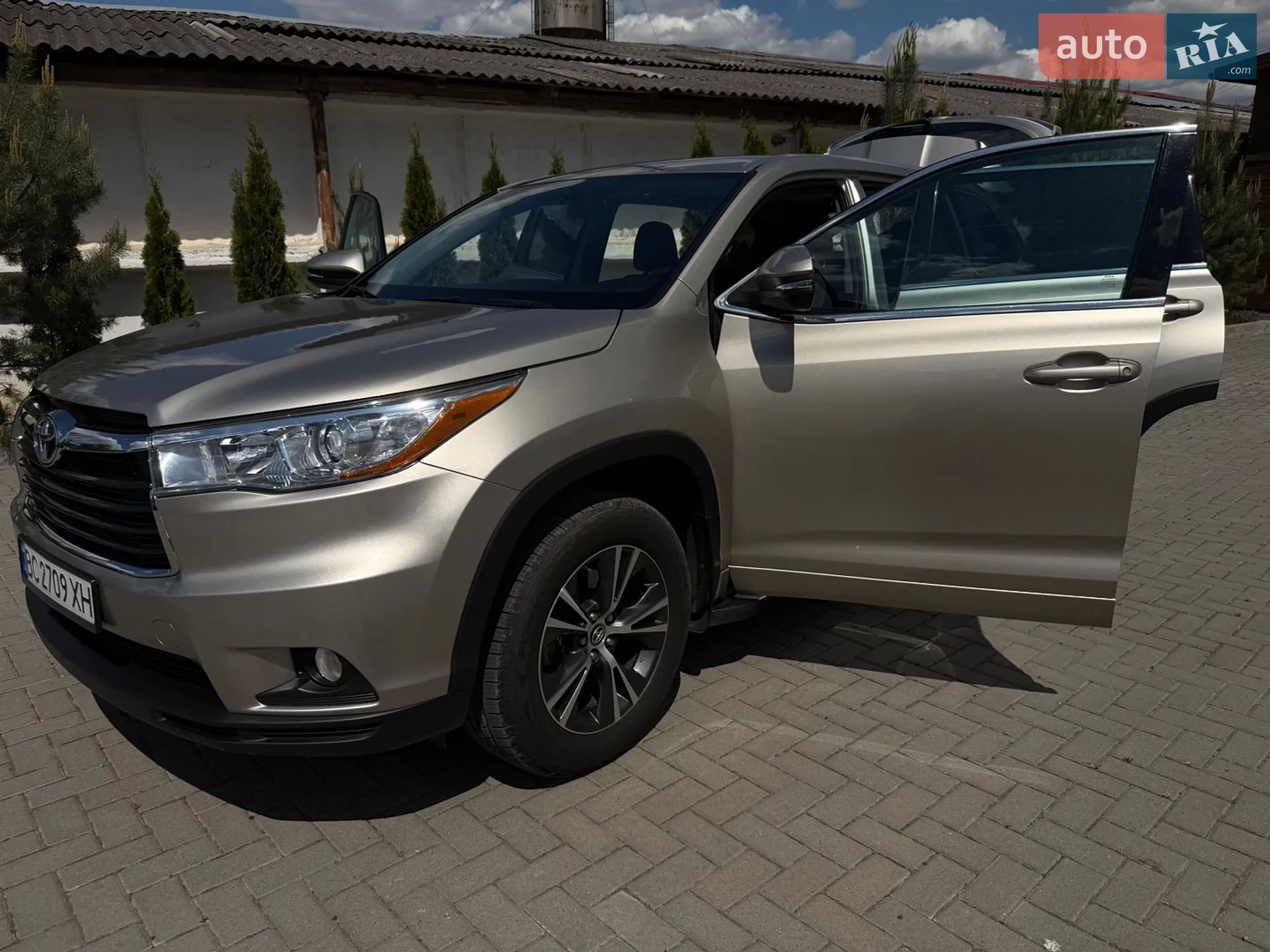 2015 Toyota Highlander - мініатюра 4