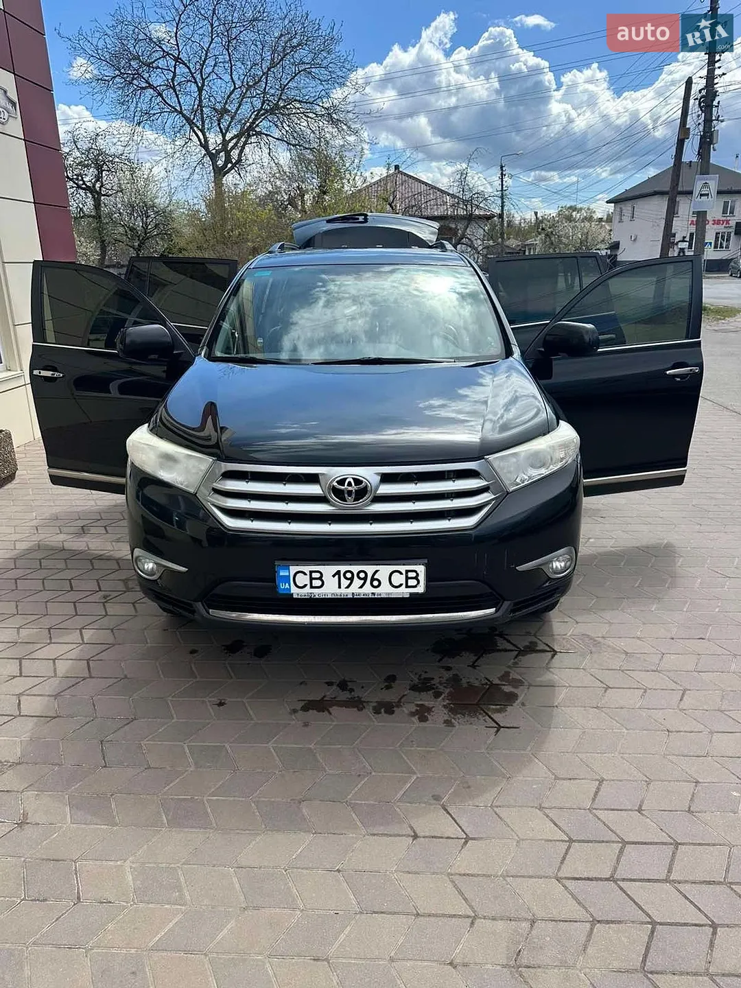 2012 Toyota Highlander - фото 1