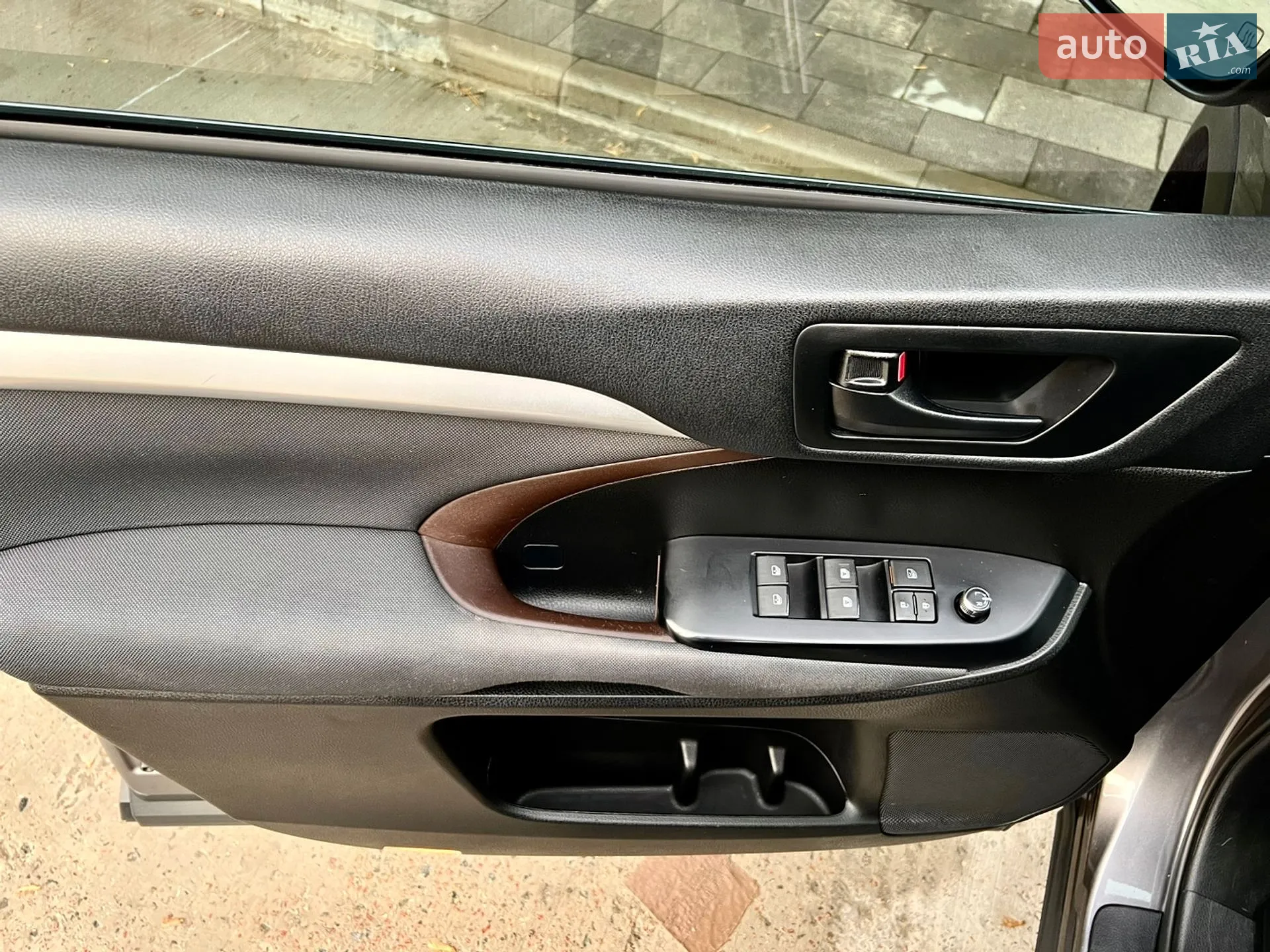 2017 Toyota Highlander - мініатюра 14