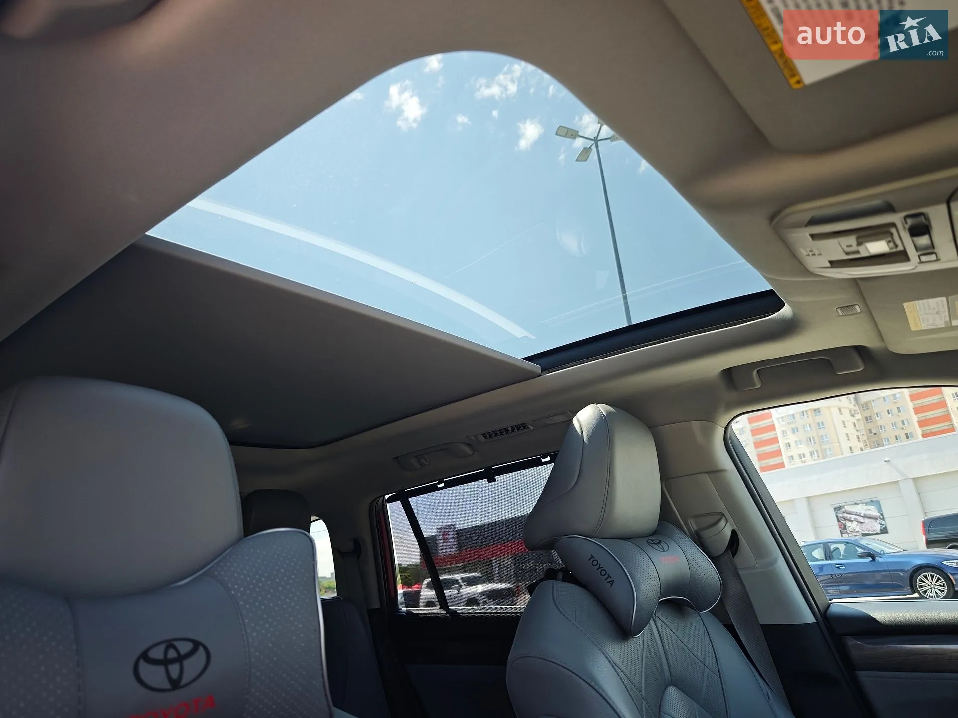 2020 Toyota Highlander - мініатюра 27