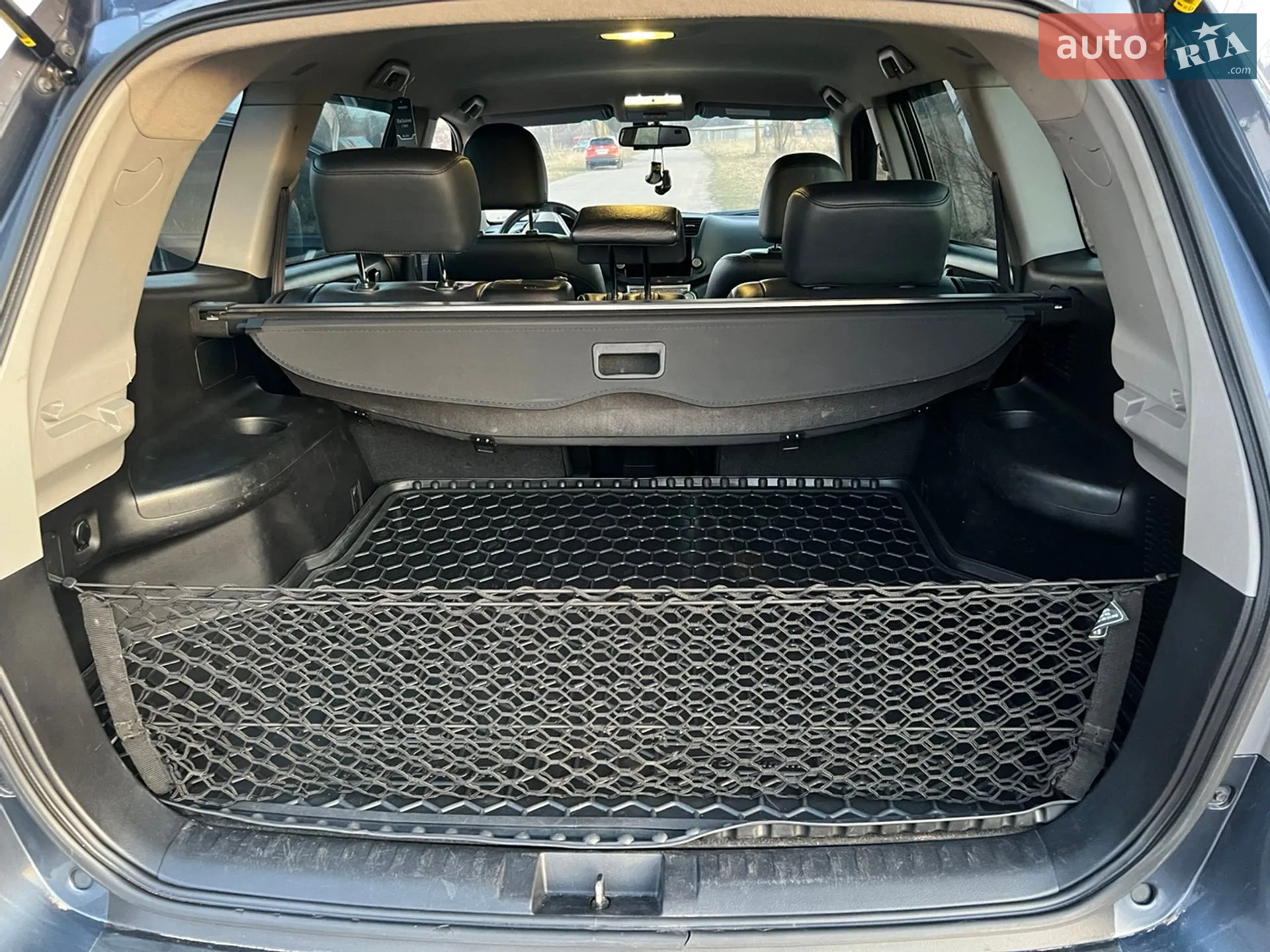 2011 Toyota Highlander - мініатюра 9