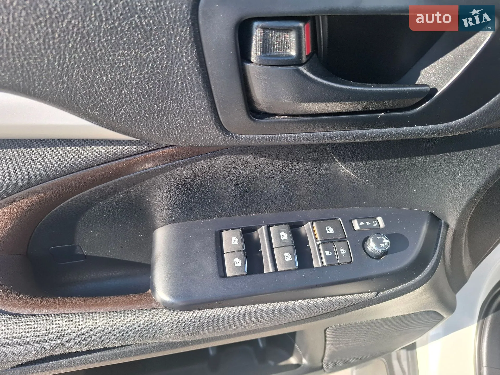 2017 Toyota Highlander - мініатюра 13