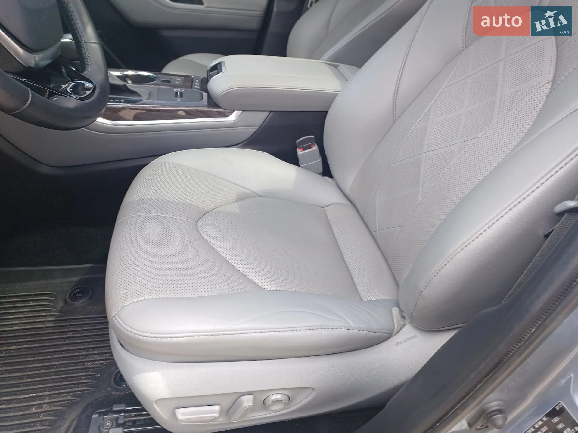 2021 Toyota Highlander - мініатюра 19