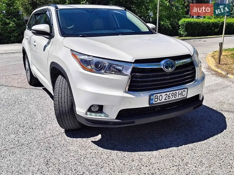 Toyota Highlander 2016