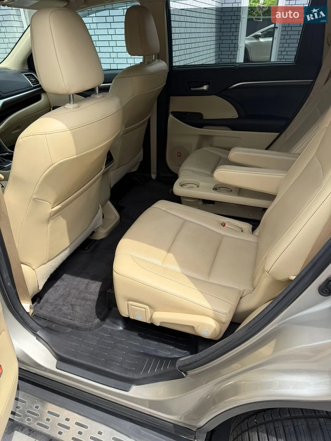 2015 Toyota Highlander - мініатюра 15