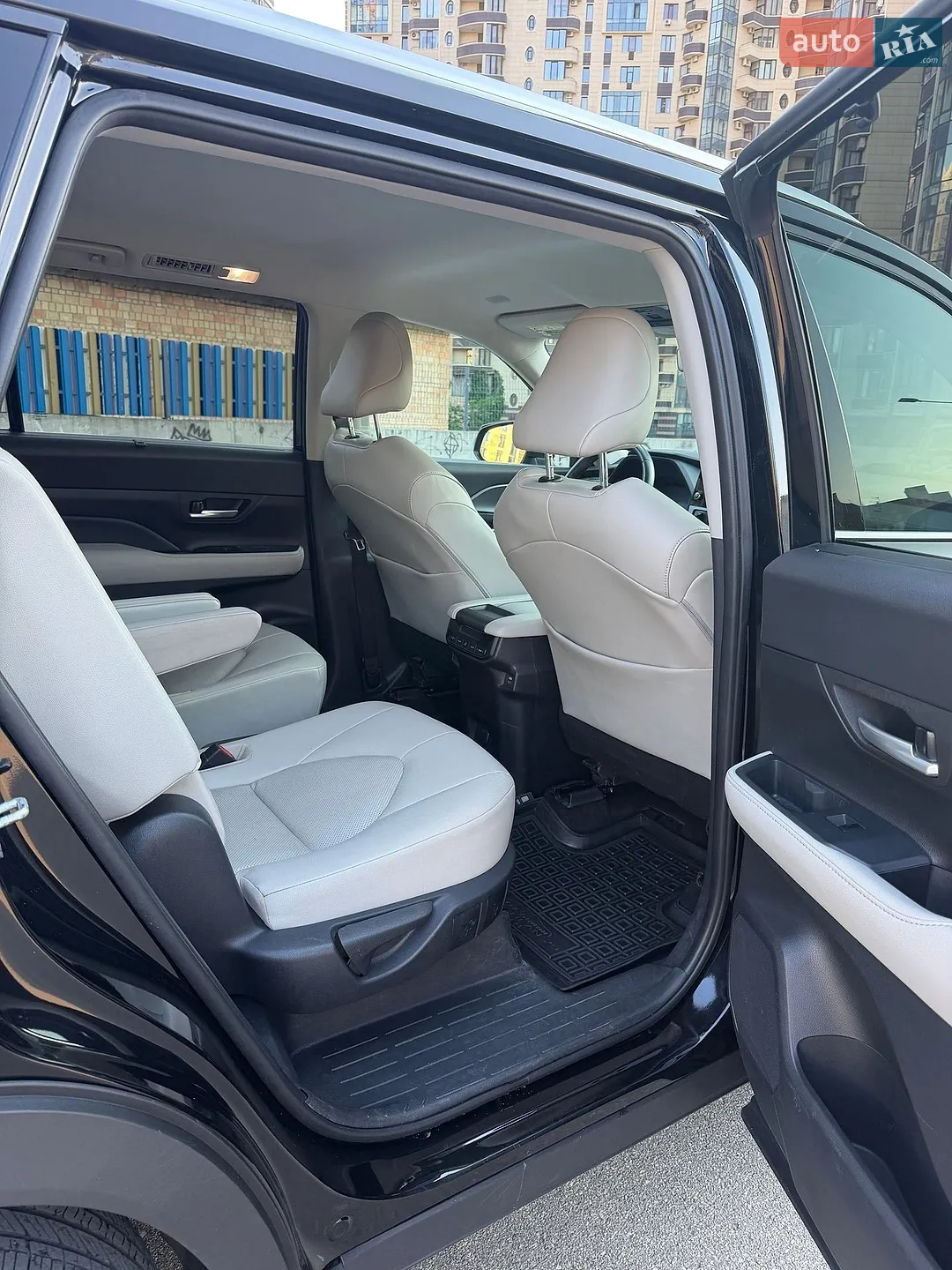 2023 Toyota Highlander - мініатюра 12