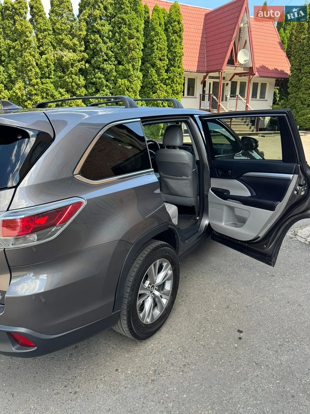 2016 Toyota Highlander - мініатюра 8