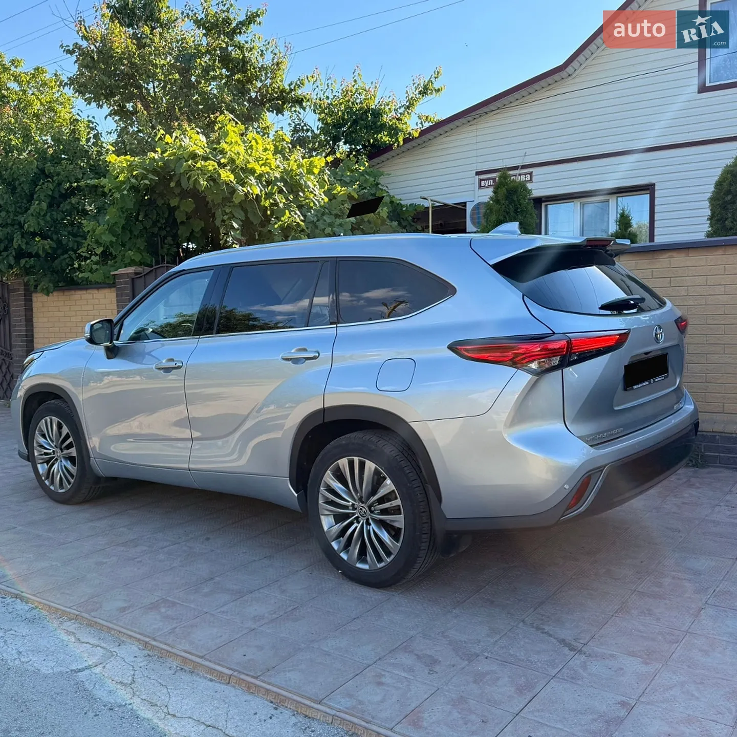 2021 Toyota Highlander - мініатюра 3