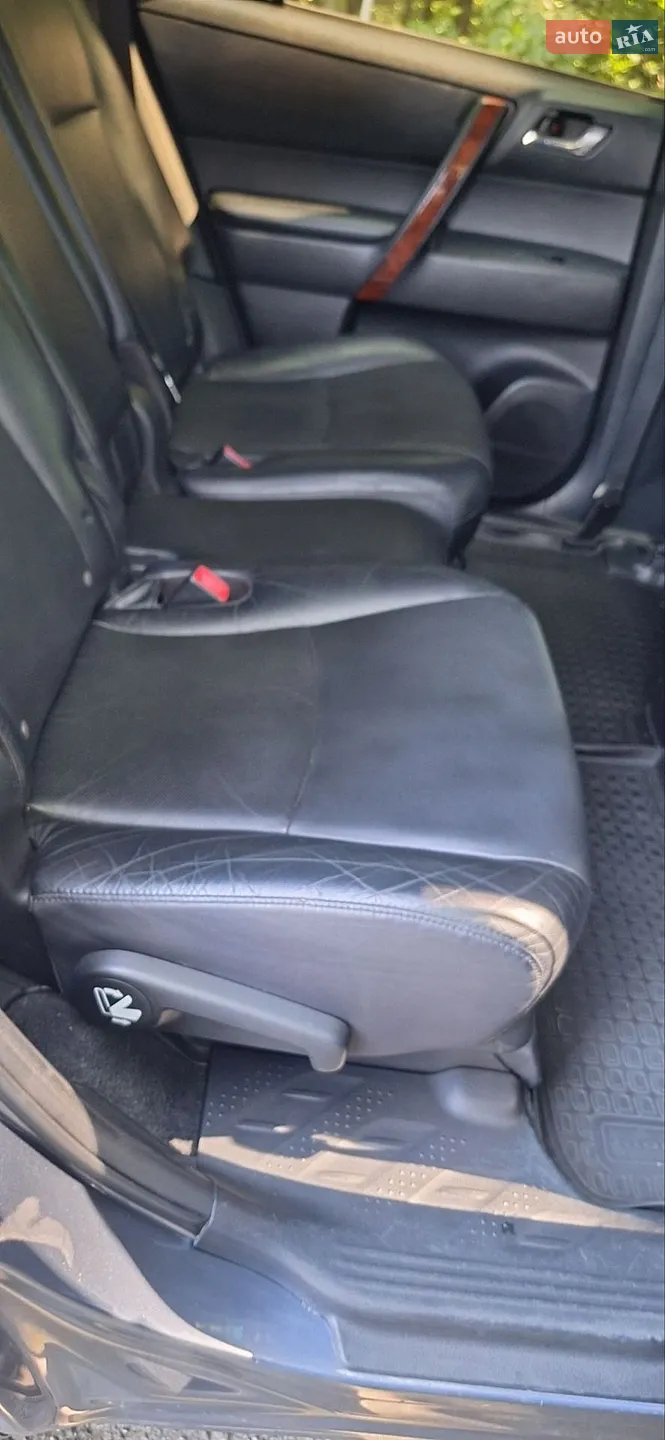 2011 Toyota Highlander - мініатюра 18