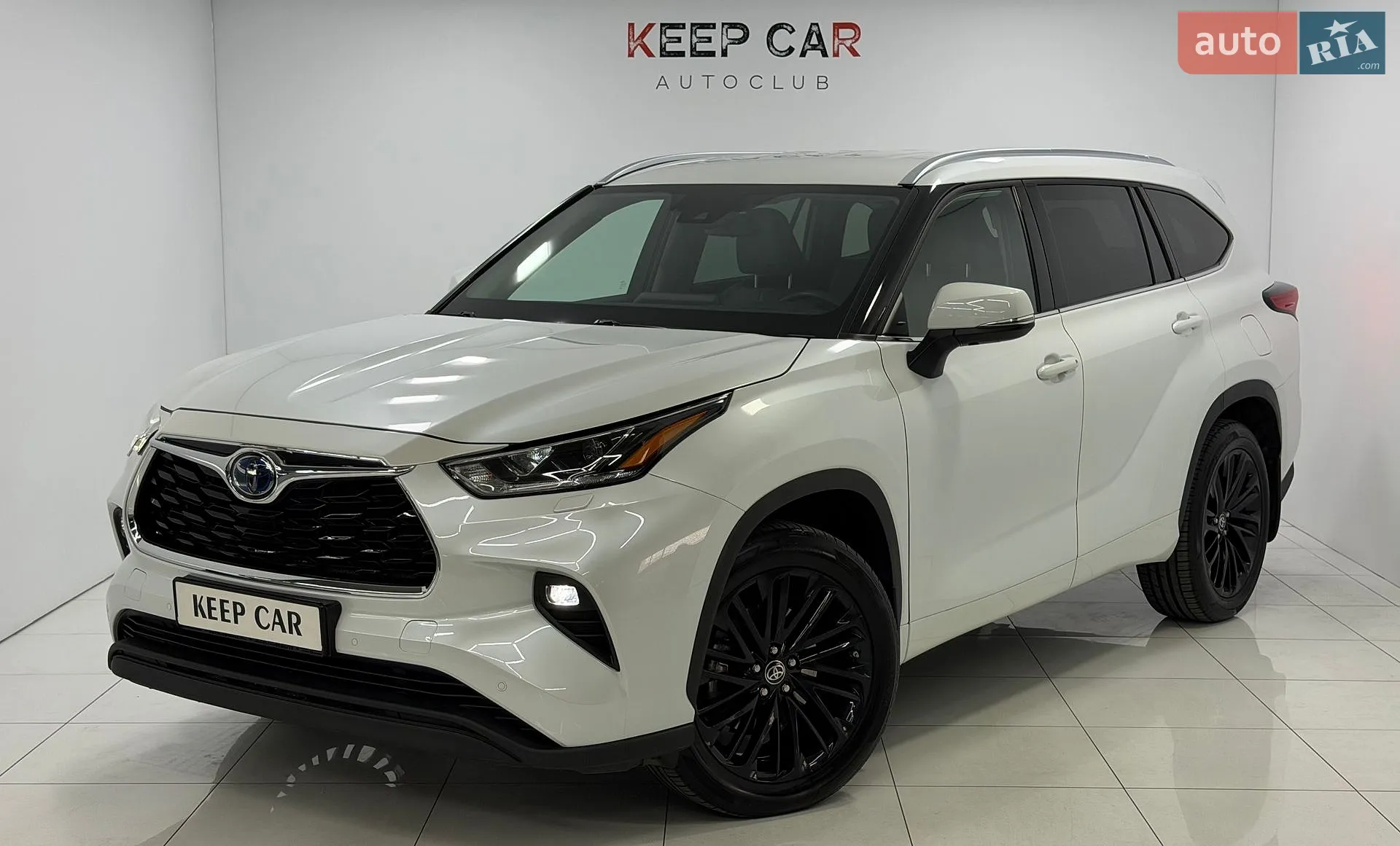 2022 Toyota Highlander - фото 1