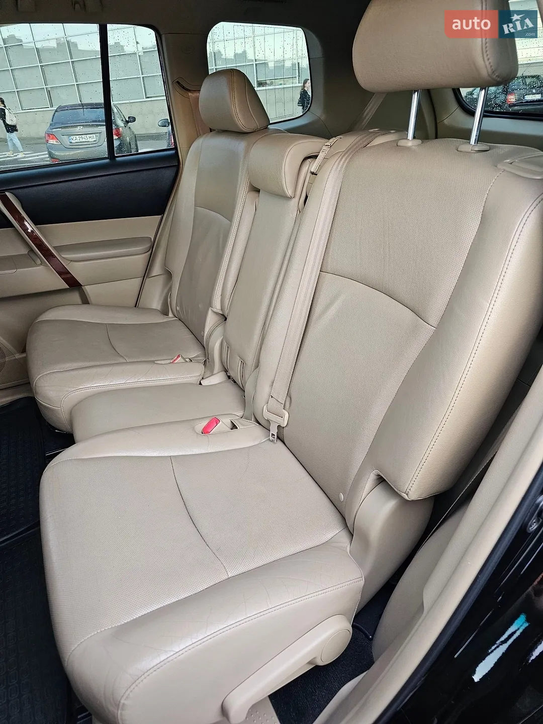 2011 Toyota Highlander - мініатюра 22