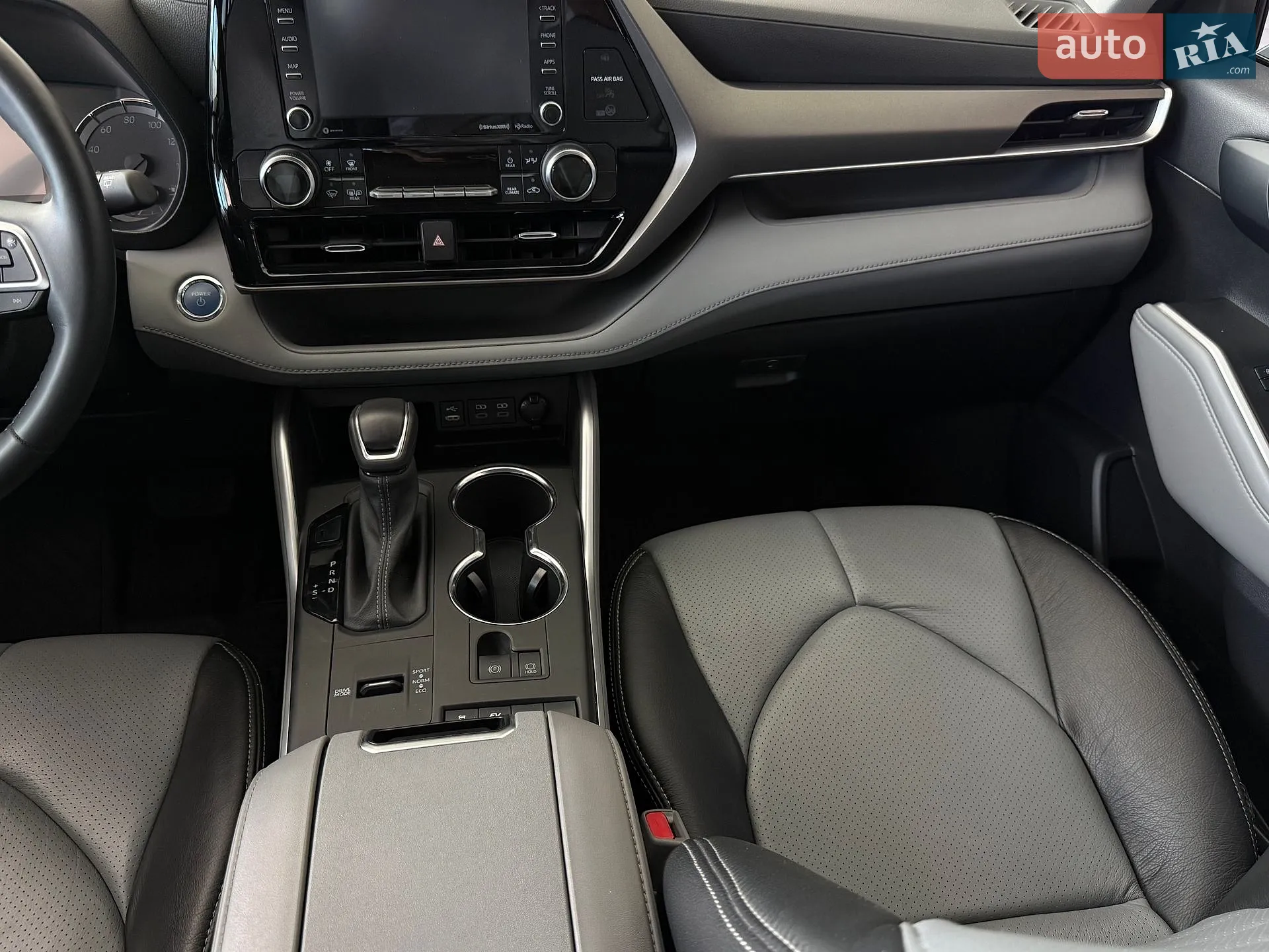 2022 Toyota Highlander - мініатюра 18
