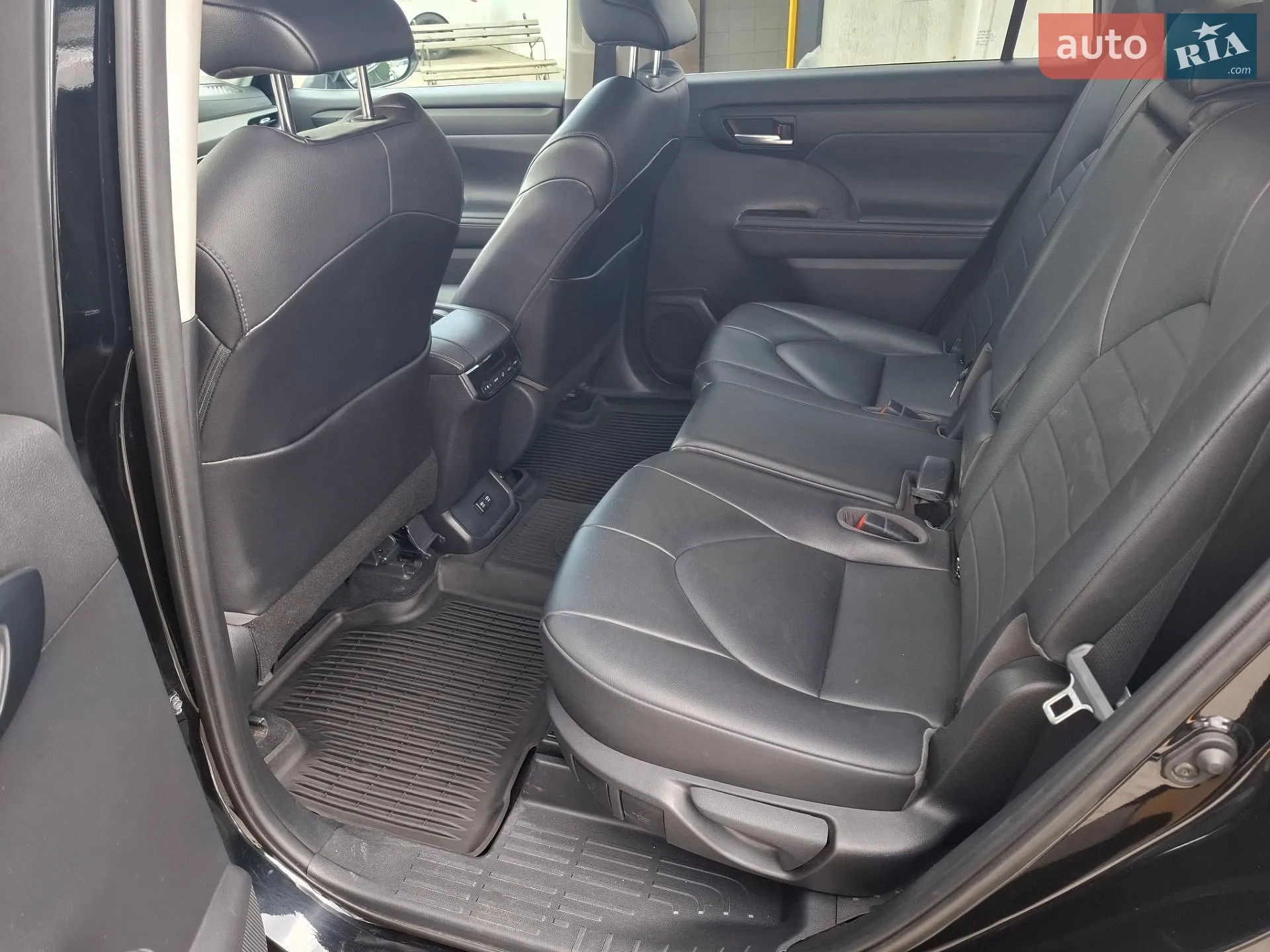 2020 Toyota Highlander - мініатюра 12