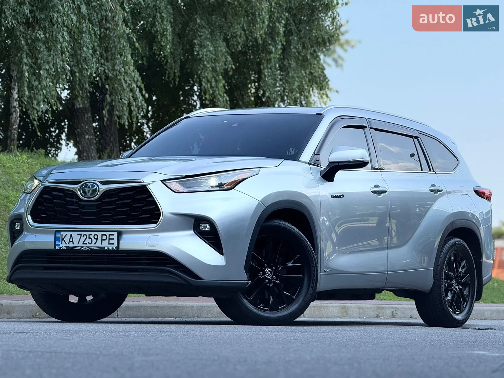 Toyota Highlander 2021 VIN 5TDBBRCH2MS036932 фото оголошення 2 з 42