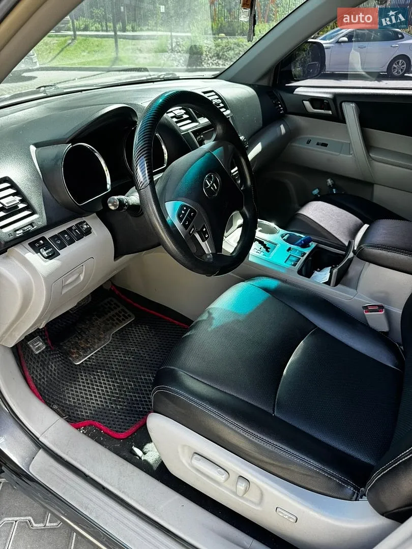 2012 Toyota Highlander - мініатюра 10