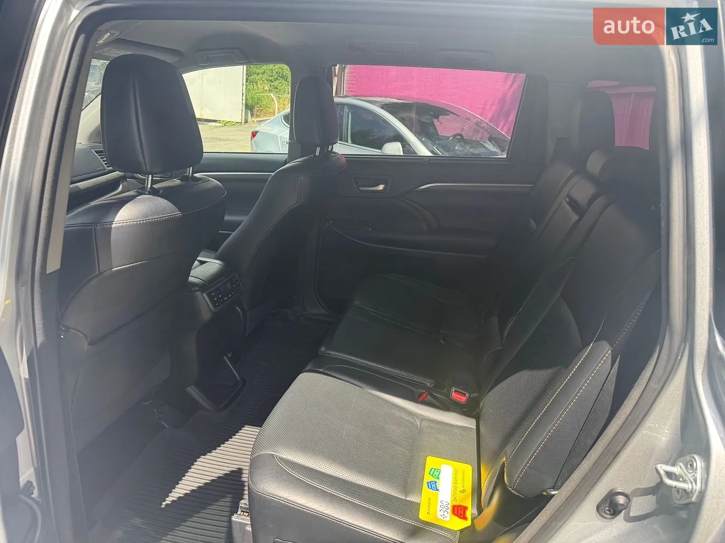 2017 Toyota Highlander - мініатюра 15