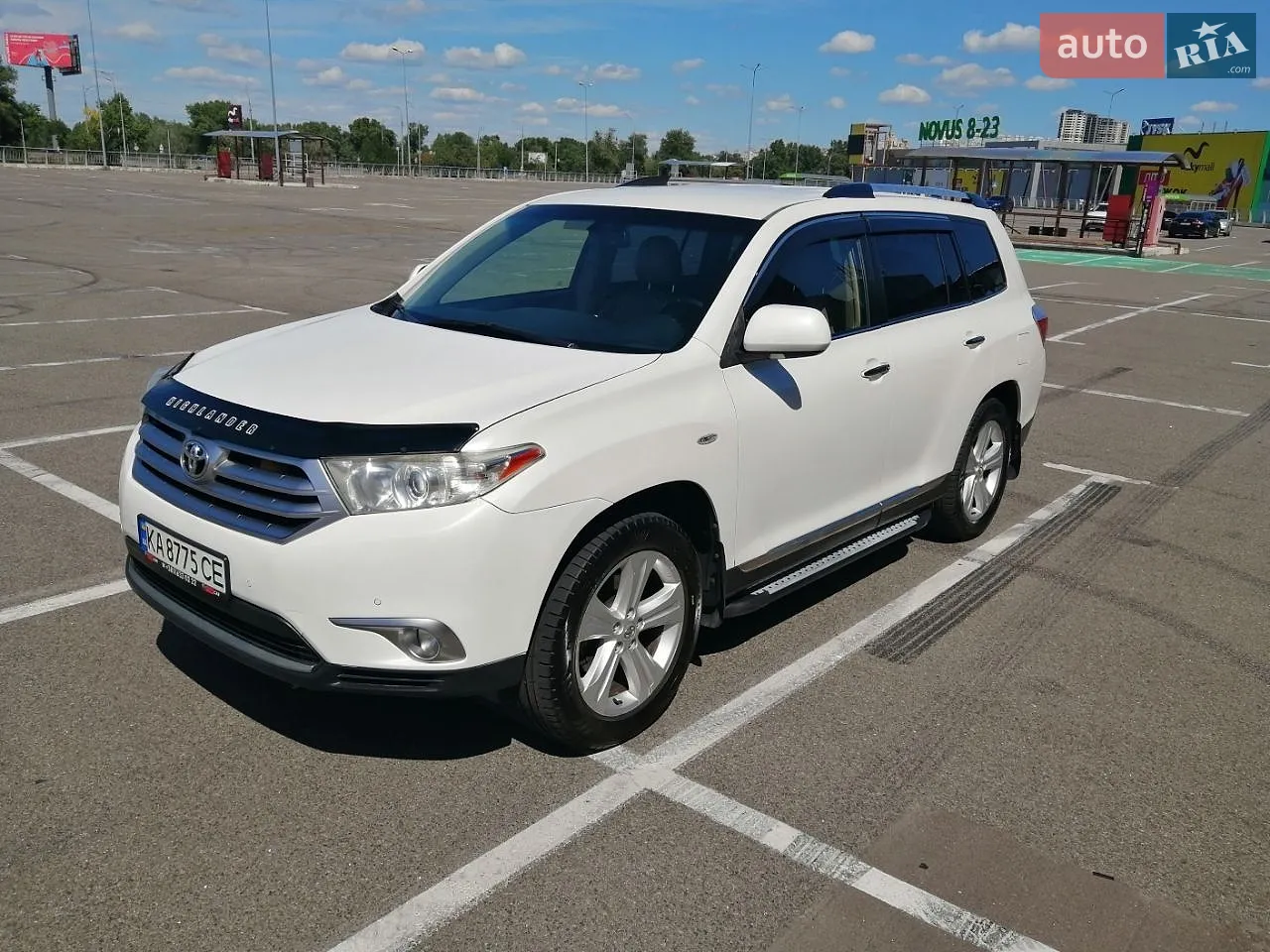 2013 Toyota Highlander - фото 1