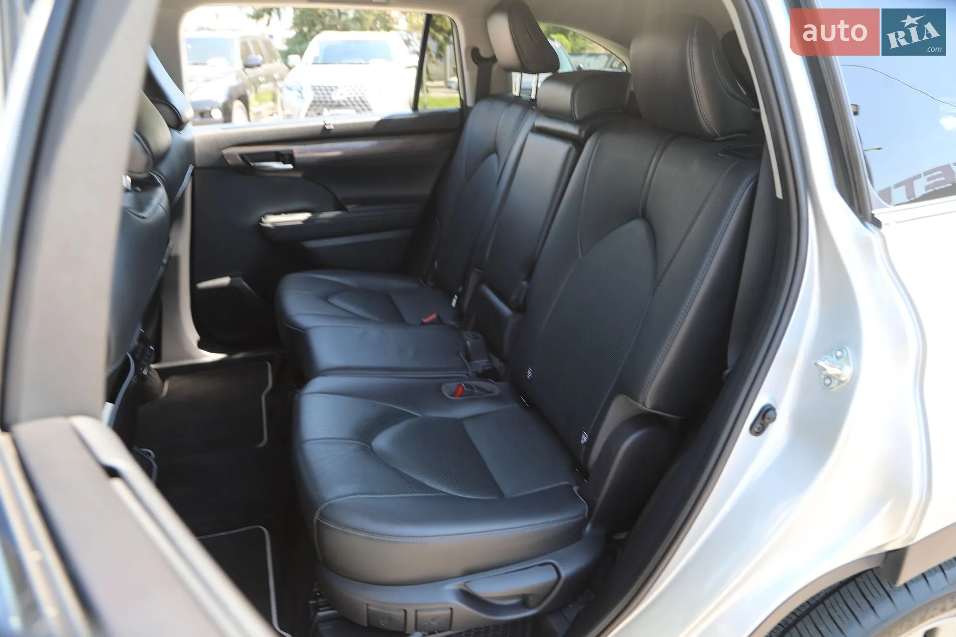 2021 Toyota Highlander - мініатюра 14