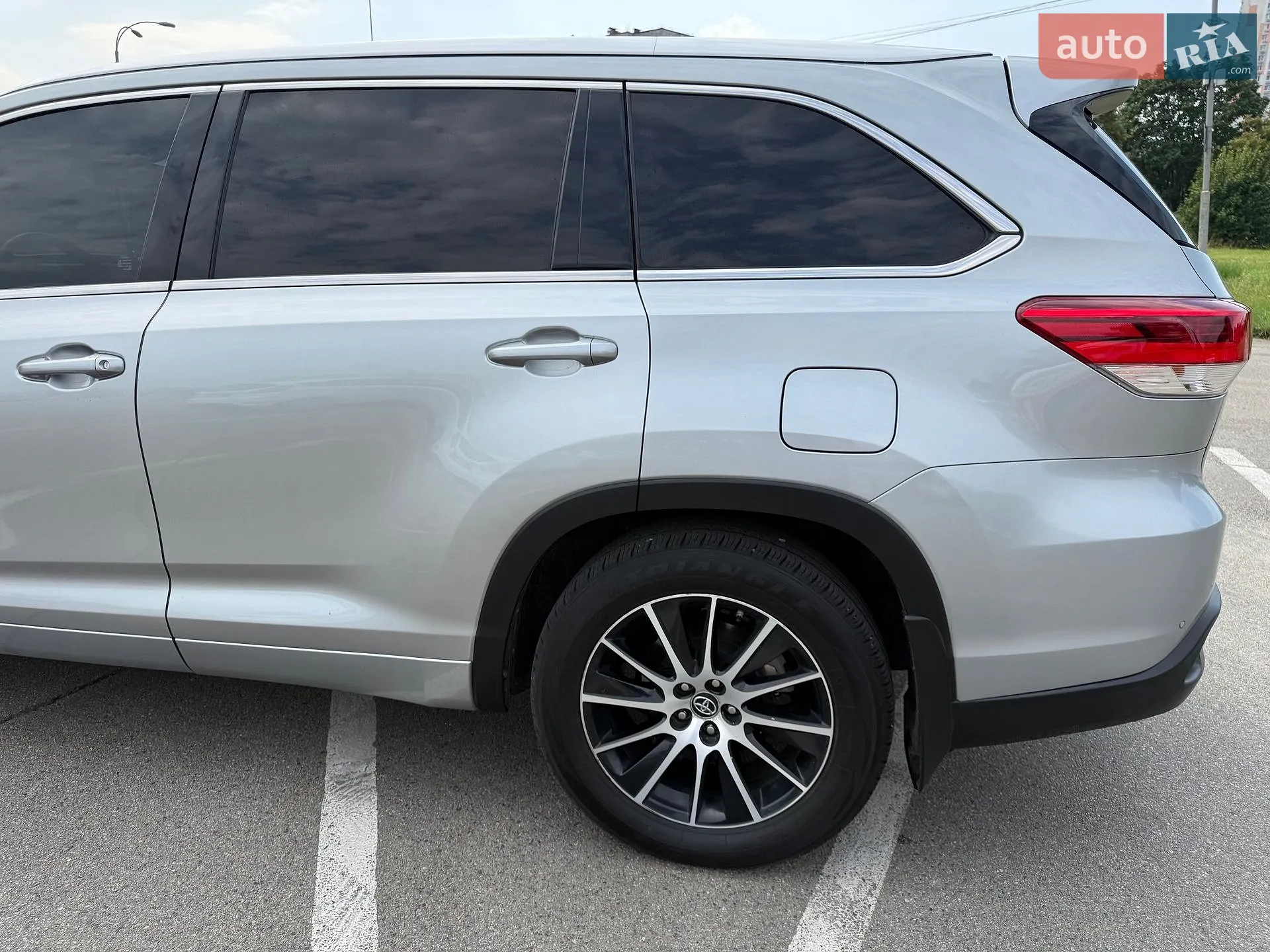 2017 Toyota Highlander - мініатюра 7