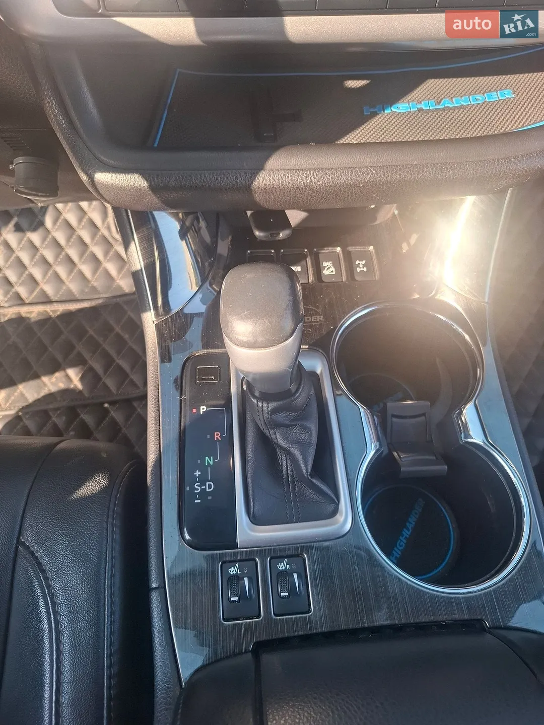 2017 Toyota Highlander - мініатюра 26