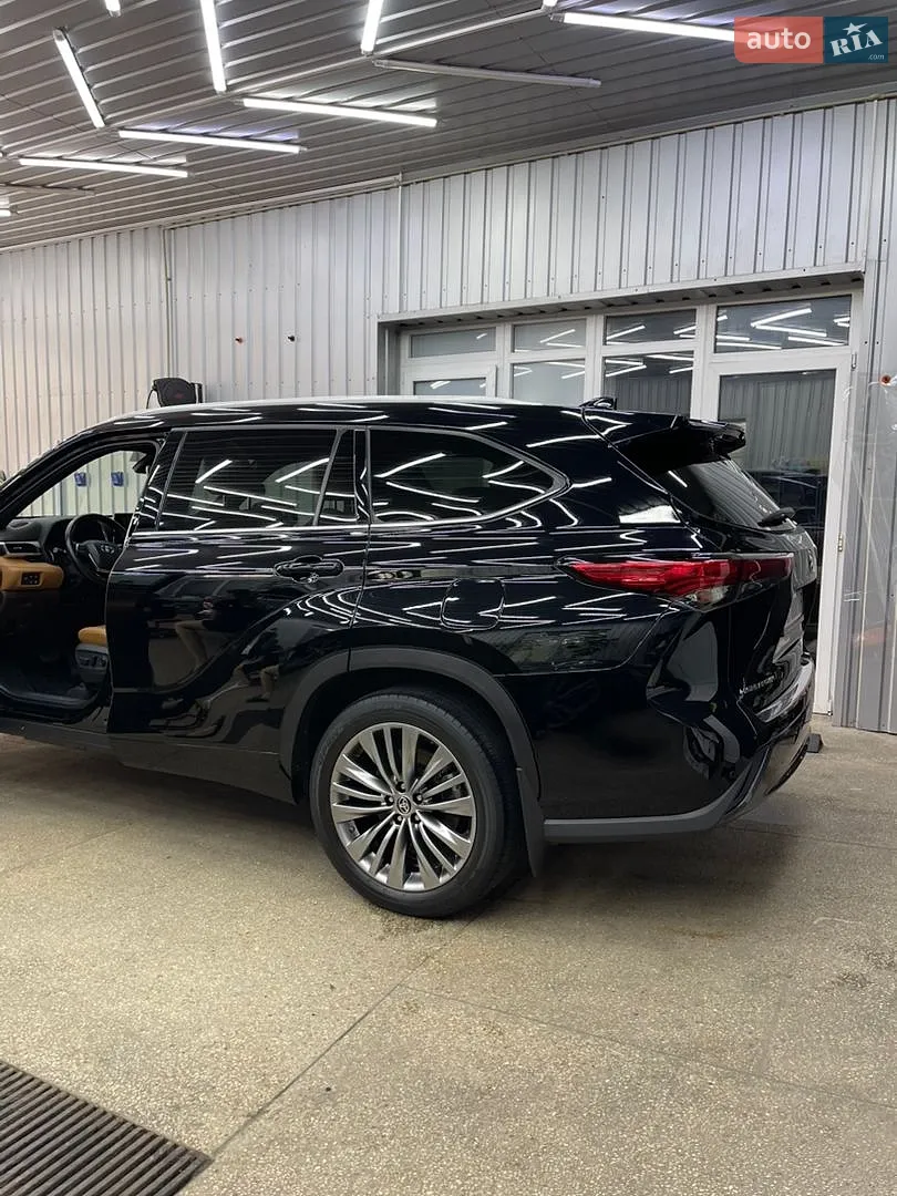 2021 Toyota Highlander - мініатюра 3