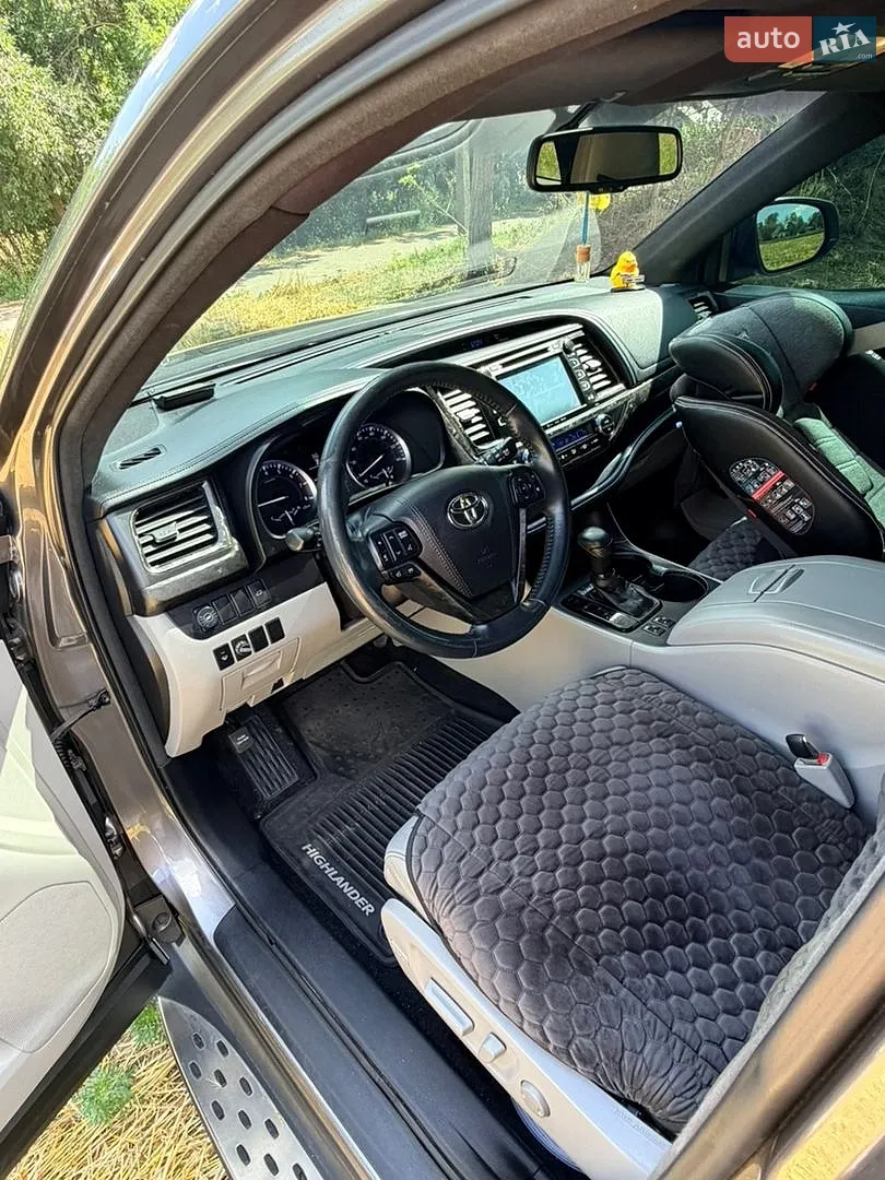 2016 Toyota Highlander - мініатюра 13
