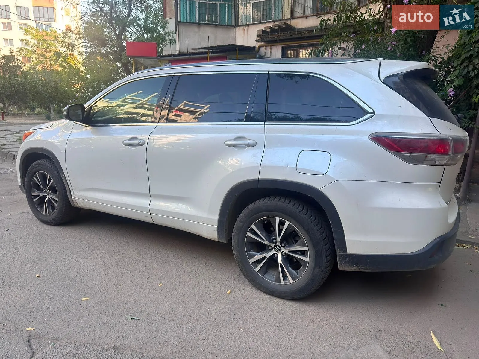 2016 Toyota Highlander - мініатюра 9