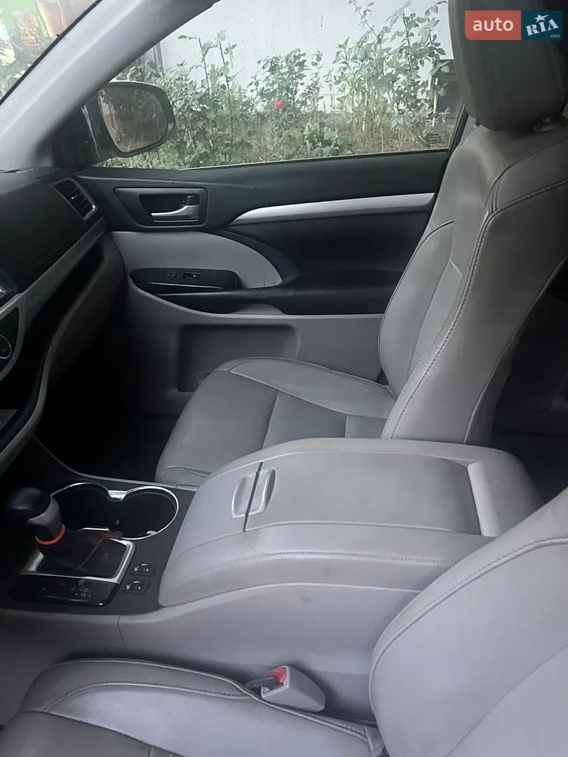 2016 Toyota Highlander - мініатюра 3