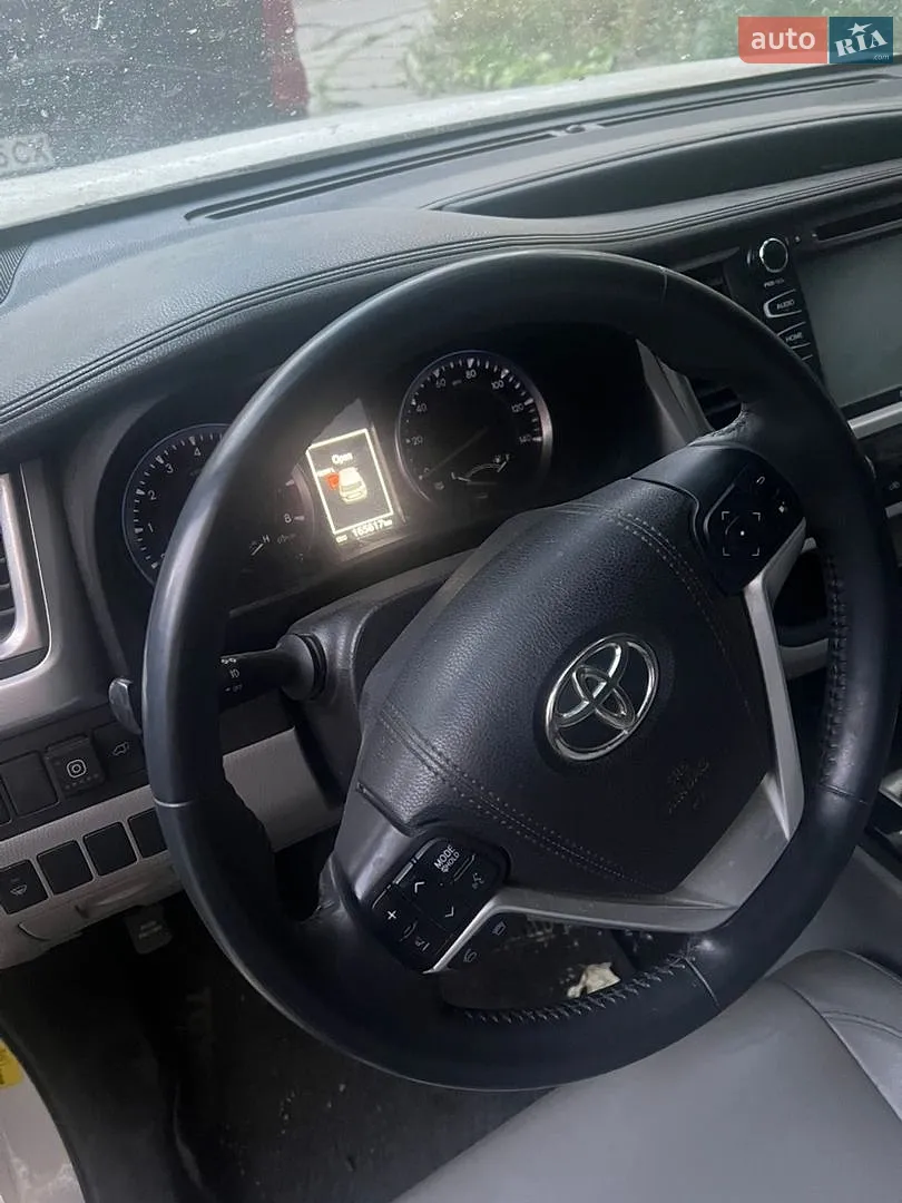 2016 Toyota Highlander - мініатюра 4