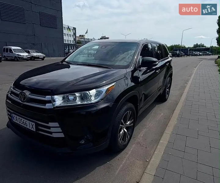 Toyota Highlander 2017