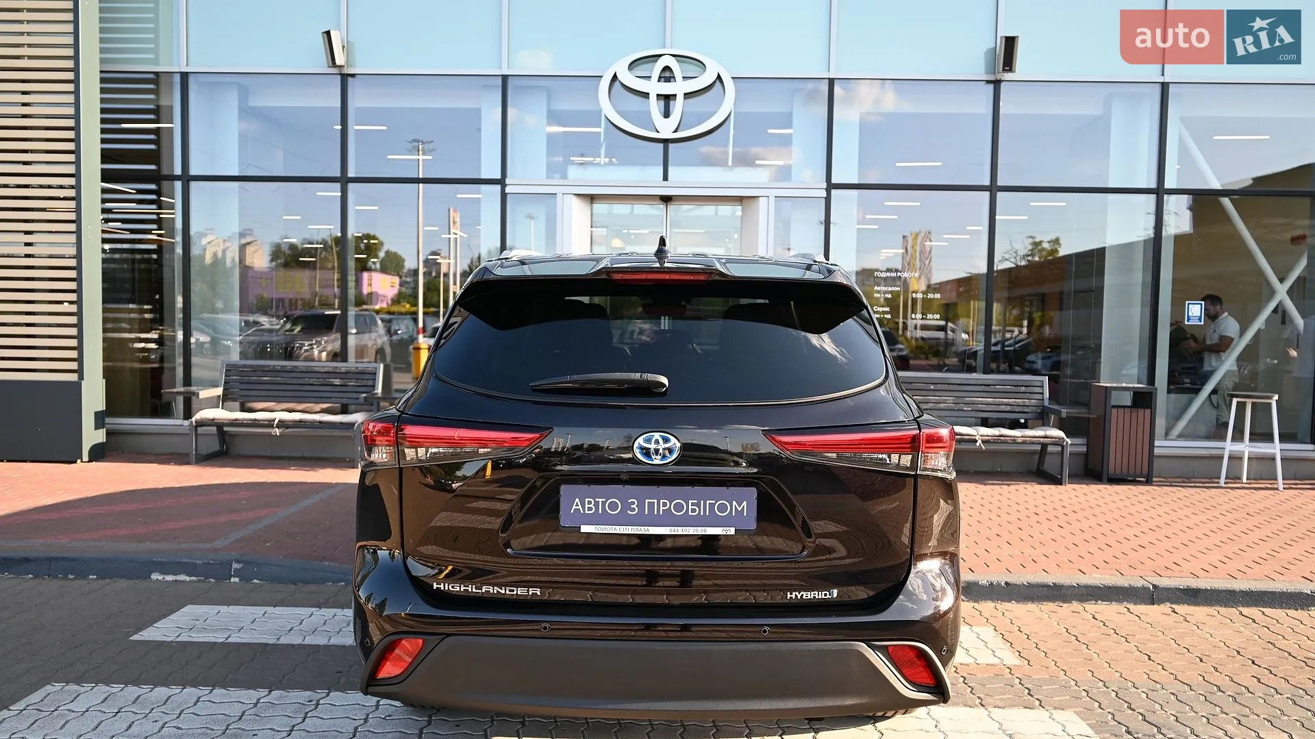 2021 Toyota Highlander - мініатюра 4