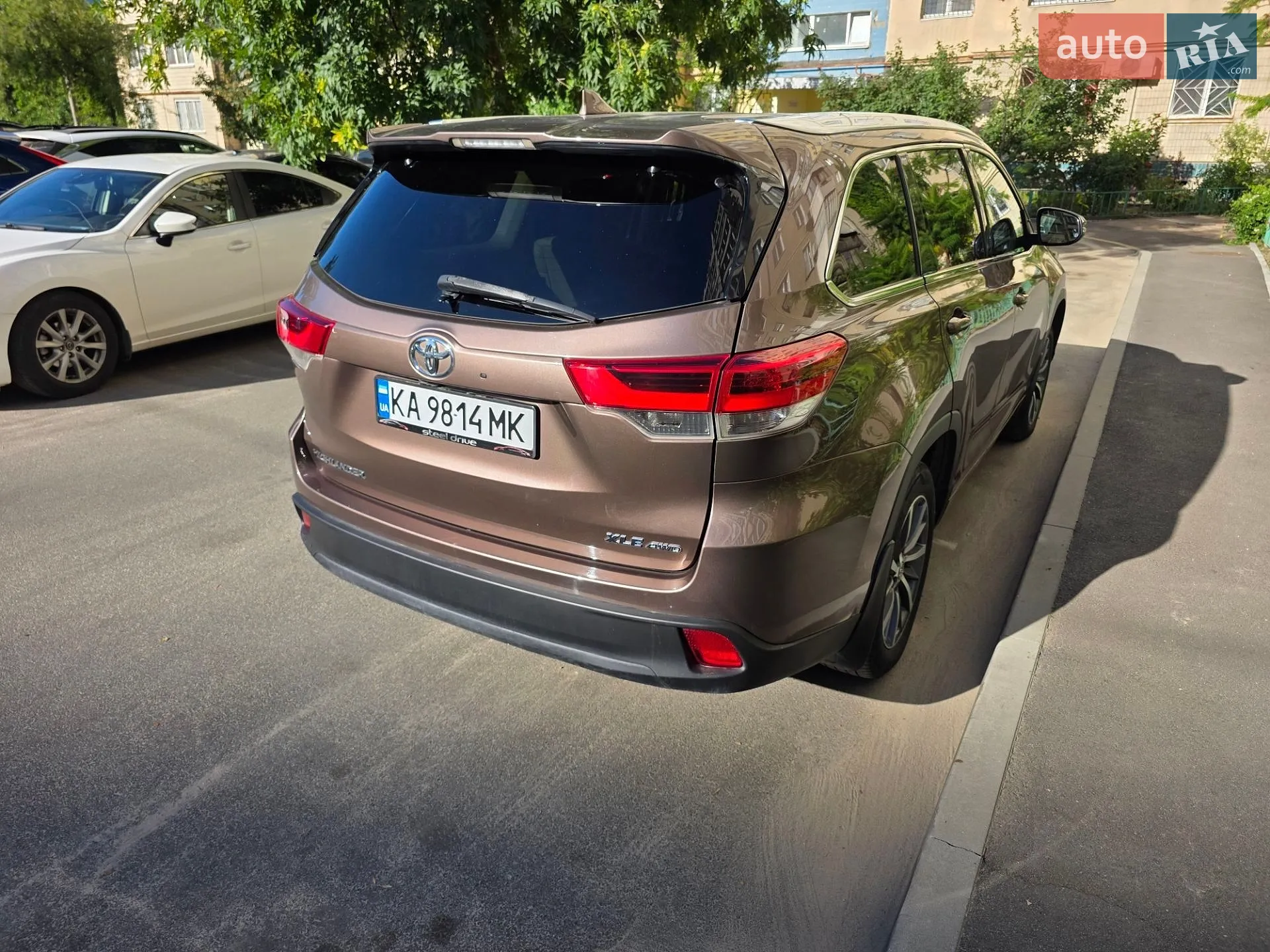 2017 Toyota Highlander - мініатюра 6