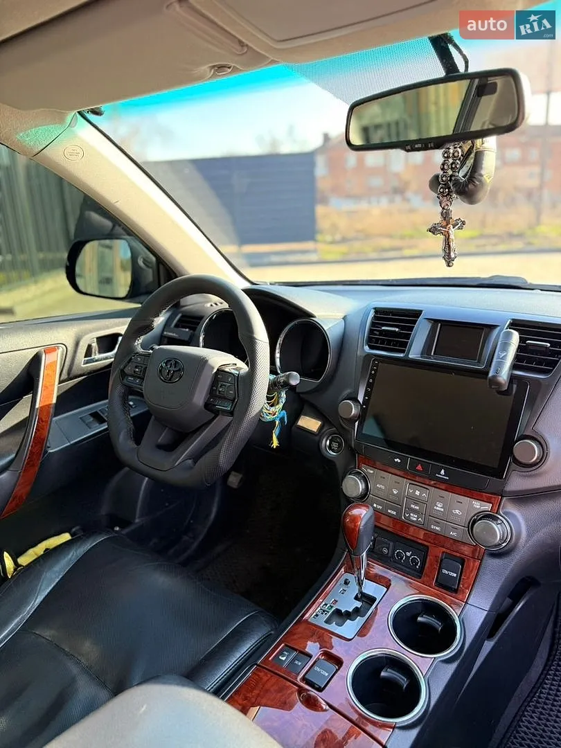 2010 Toyota Highlander - мініатюра 13