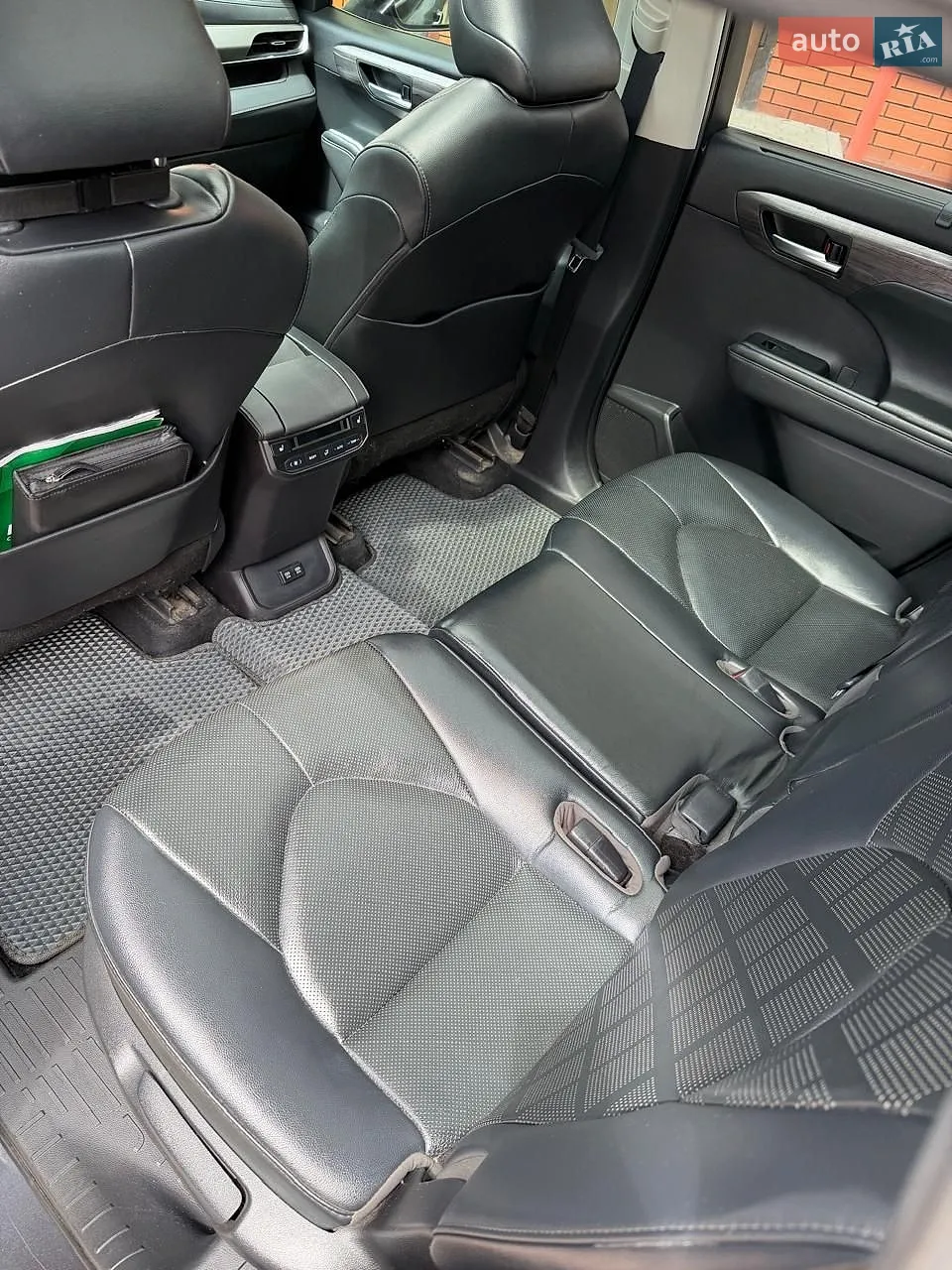 2021 Toyota Highlander - мініатюра 24