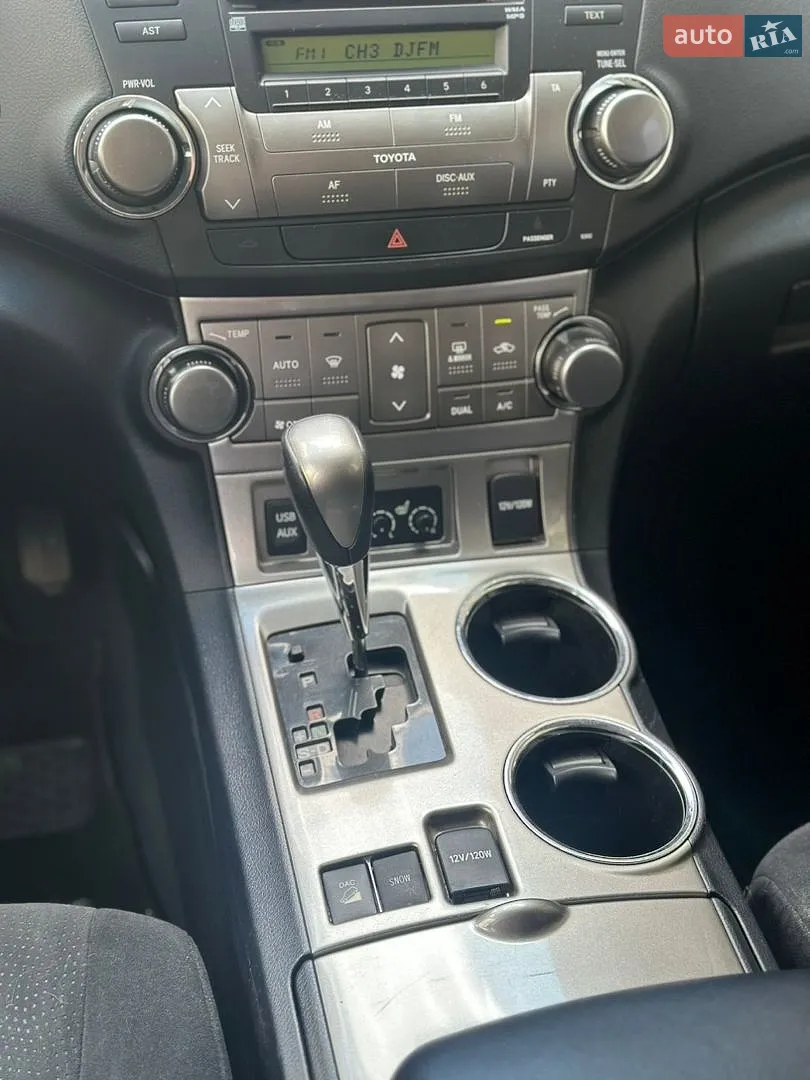 2011 Toyota Highlander - мініатюра 15