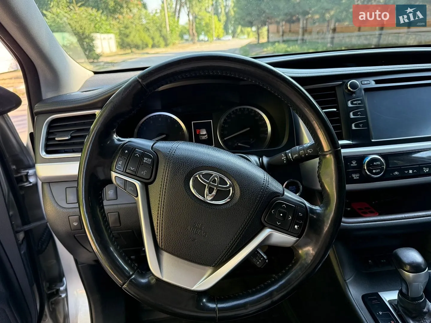 2017 Toyota Highlander - мініатюра 17