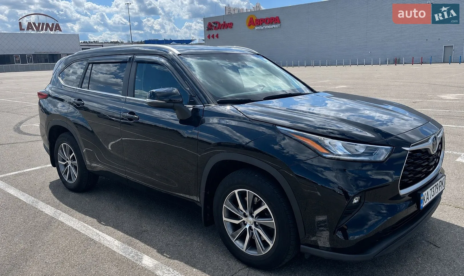 2022 Toyota Highlander - фото 1