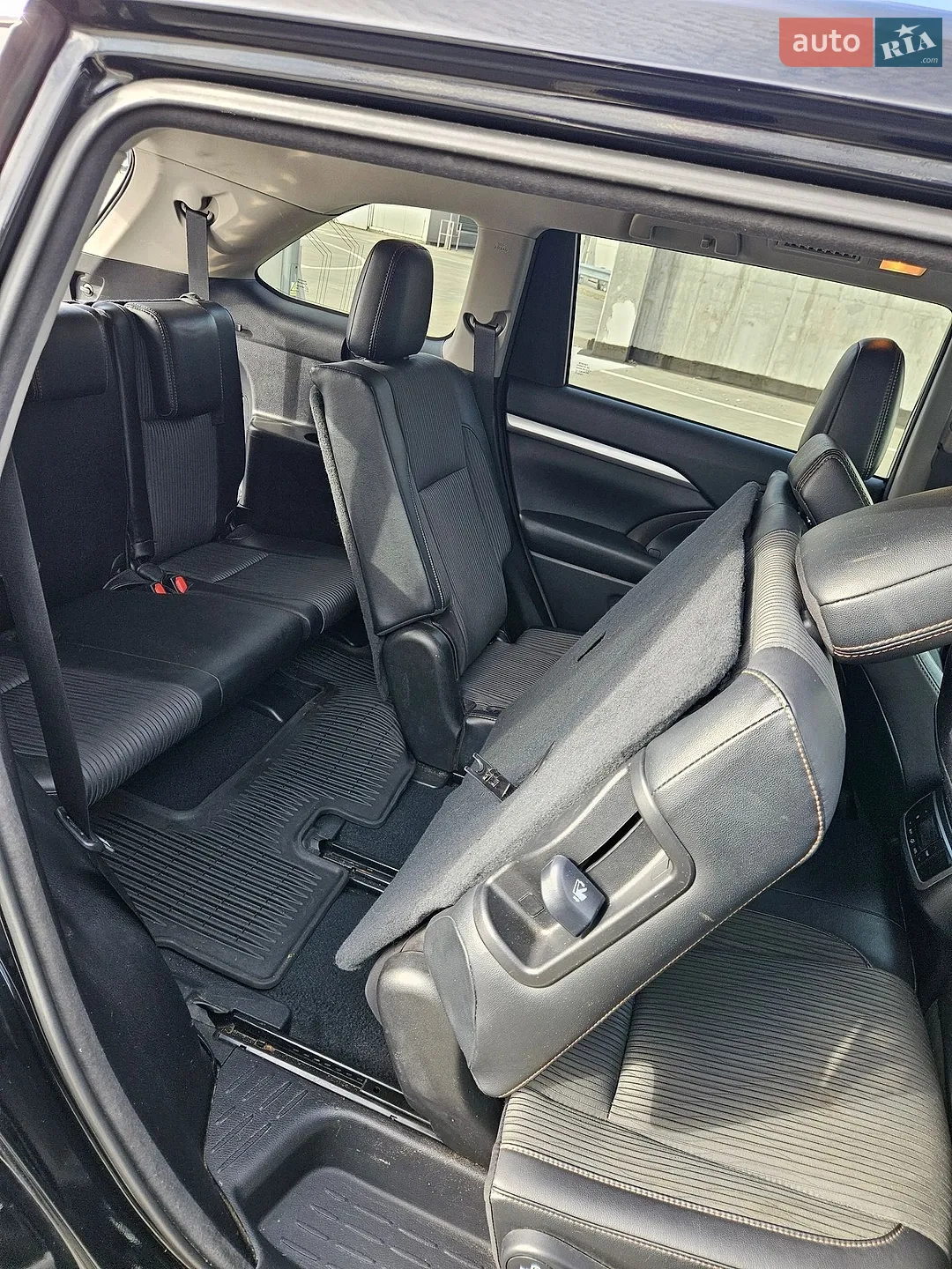 2018 Toyota Highlander - мініатюра 26