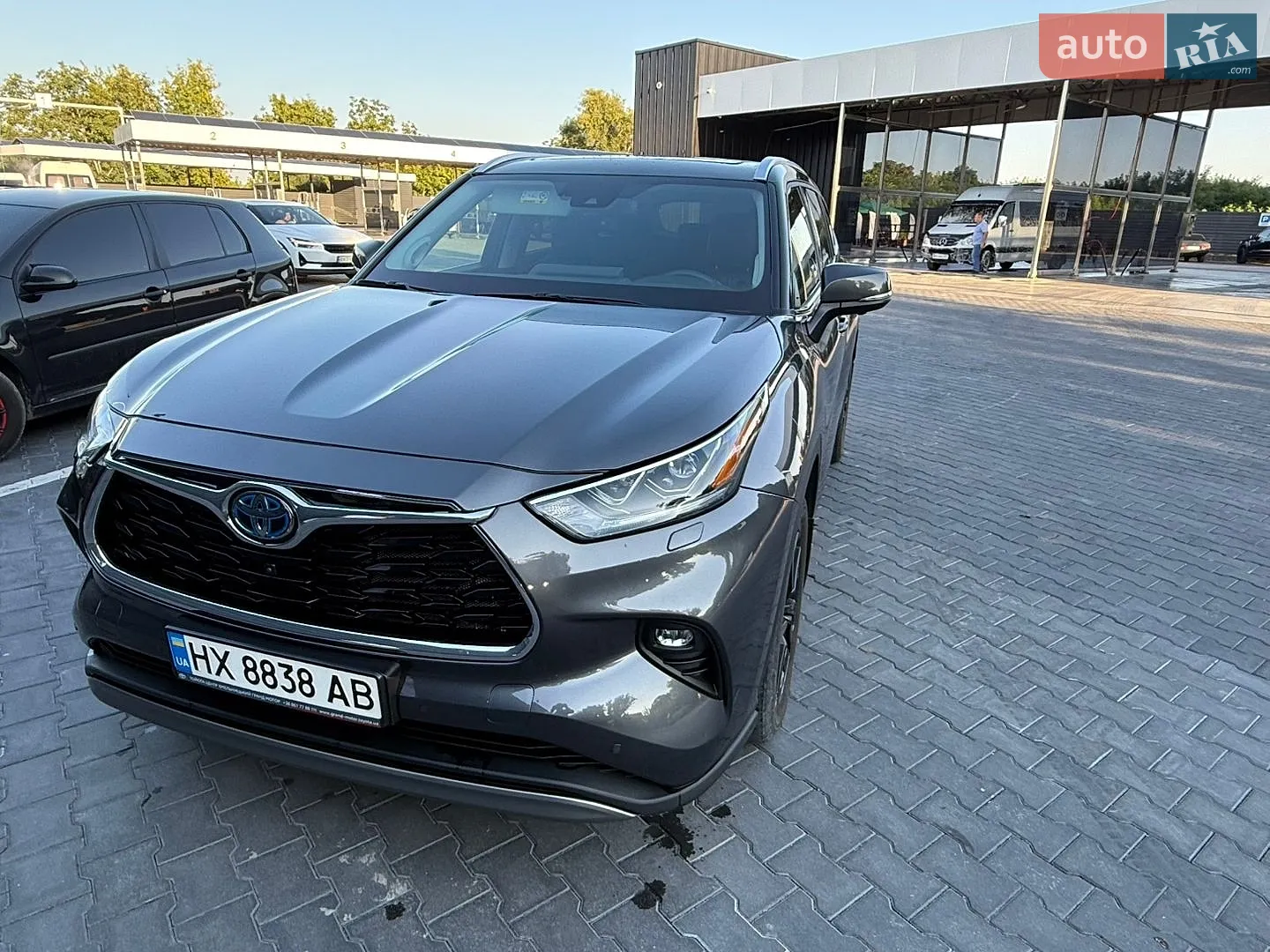 2024 Toyota Highlander - мініатюра 12