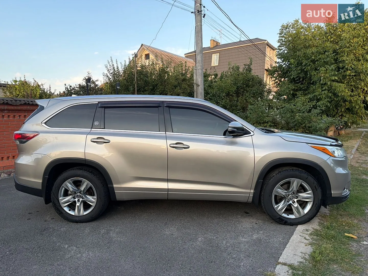 2016 Toyota Highlander - мініатюра 5