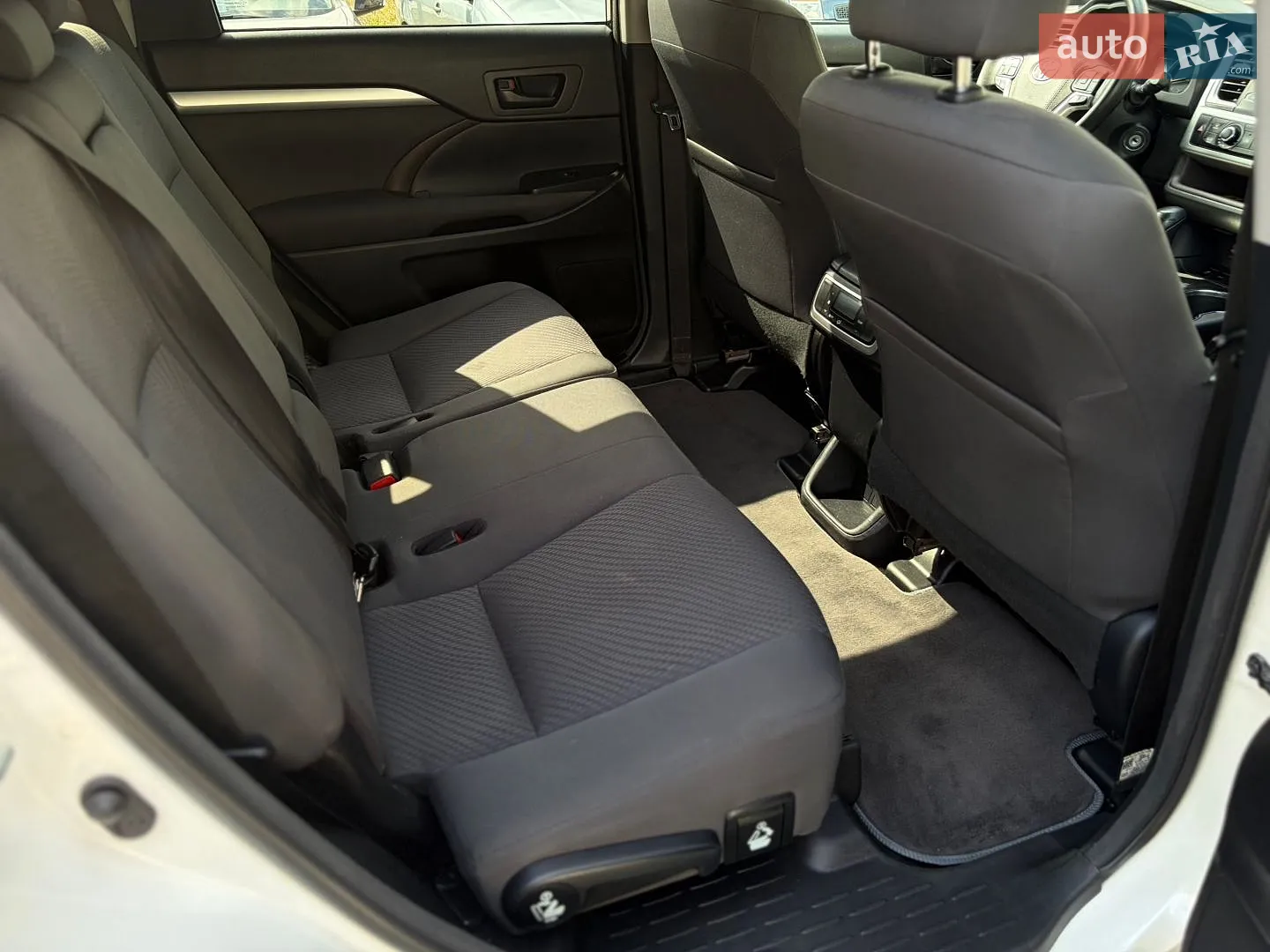 2018 Toyota Highlander - мініатюра 37