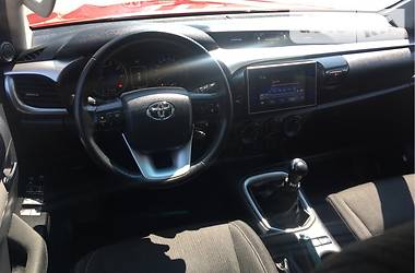 Пікап Toyota Hilux 2015 в Дніпрі