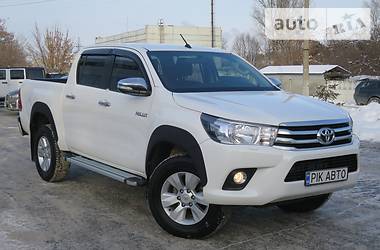 Пикап Toyota Hilux 2015 в 