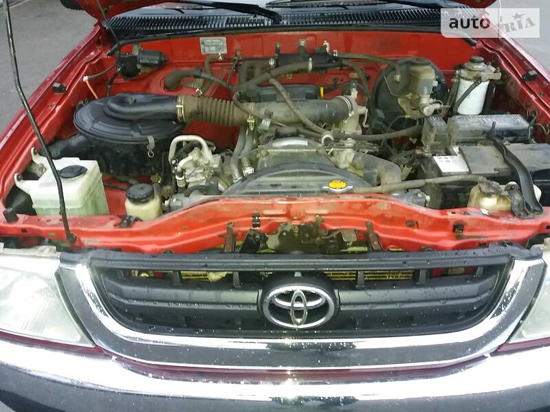 Пікап Toyota Hilux 2005 в Києві